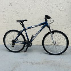 Specialized Rockhopper 26 Inch Mountain Bike