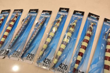 Nomad Streaker Jigs In Both 420 & 320 gram sizes - Multiple Patterns Available