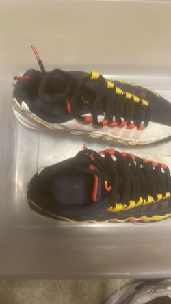 Woman’s Nike air max’s  size 7