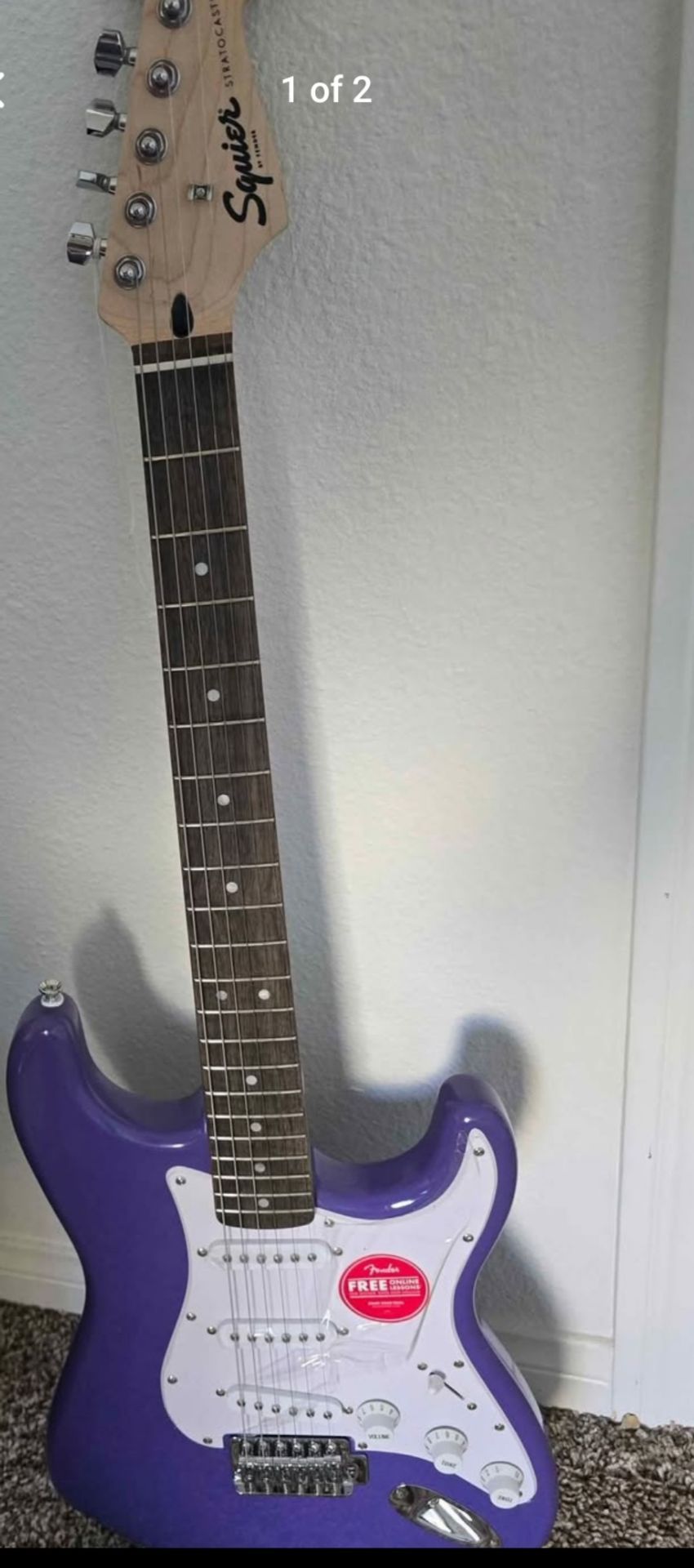 Squier Stratocaster Purple