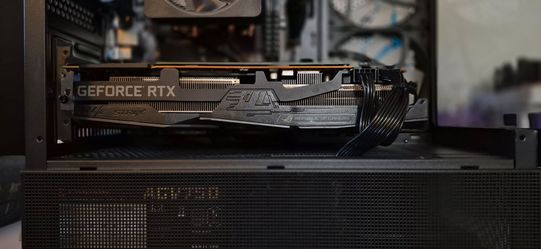 ROG STRIX 2080 SUPER GAMING PC