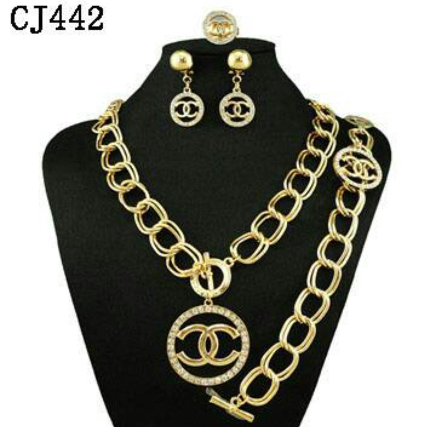 Chanel jewelry set 2earrings, 1necklace, 1hand ring, 1bracelet, for Sale in  Phoenix, AZ - OfferUp
