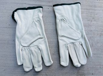 Medium Cowhide Leather Work Gloves / Guanted de Piel en Mediano