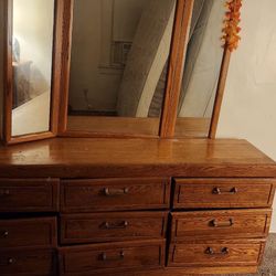 Dresser And Mirror Vanity 