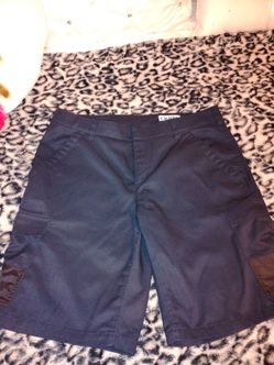 Cintas women's sz 12 pe Navy Blue Cargo Shorts