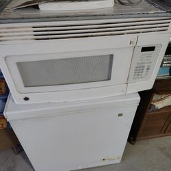 GE Overstove Microwave
