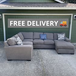 Large Gray Sectional Couch 🛋️ FREE DELIVERY 🚚 