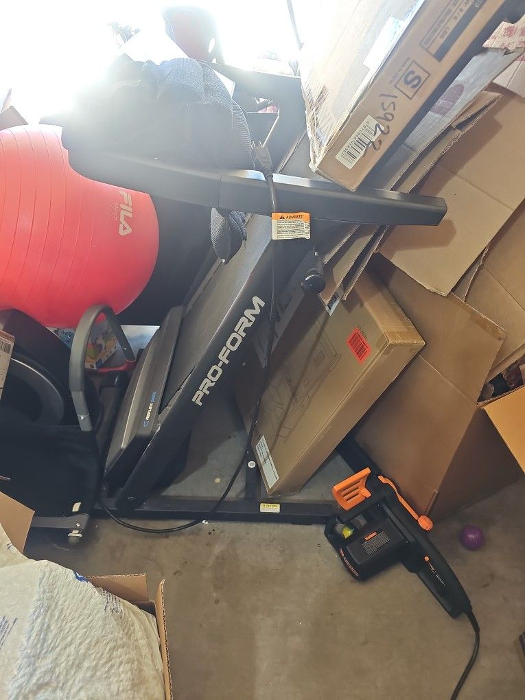 Proforma Treadmill