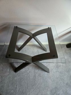 two small coffee table with glass (set)