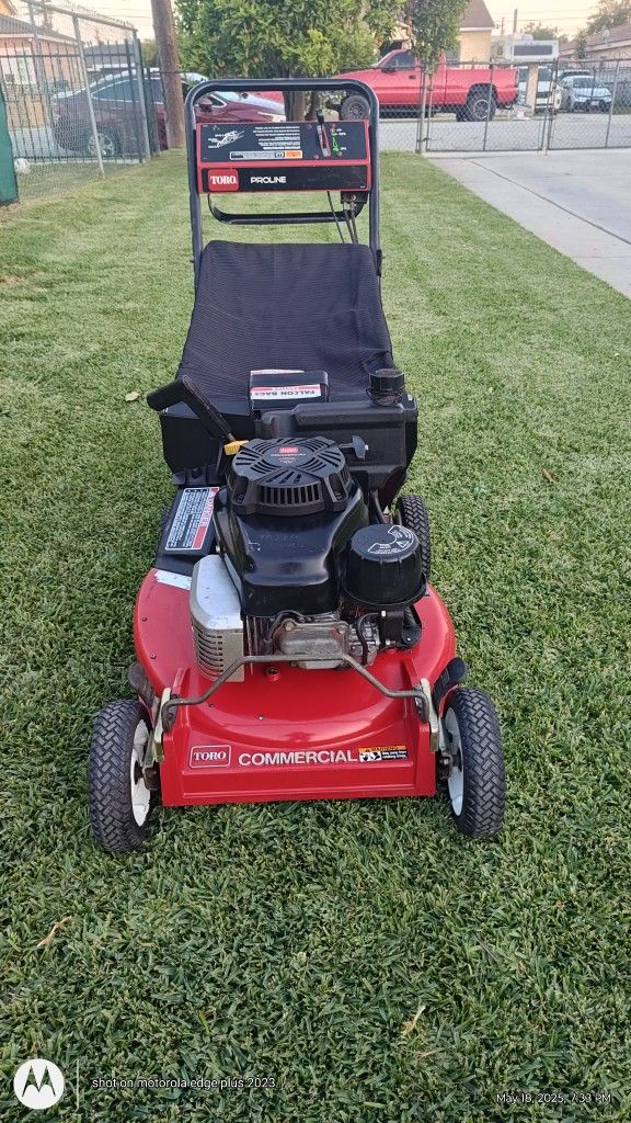 Toro Commercial Proline 21 Lawn Mower