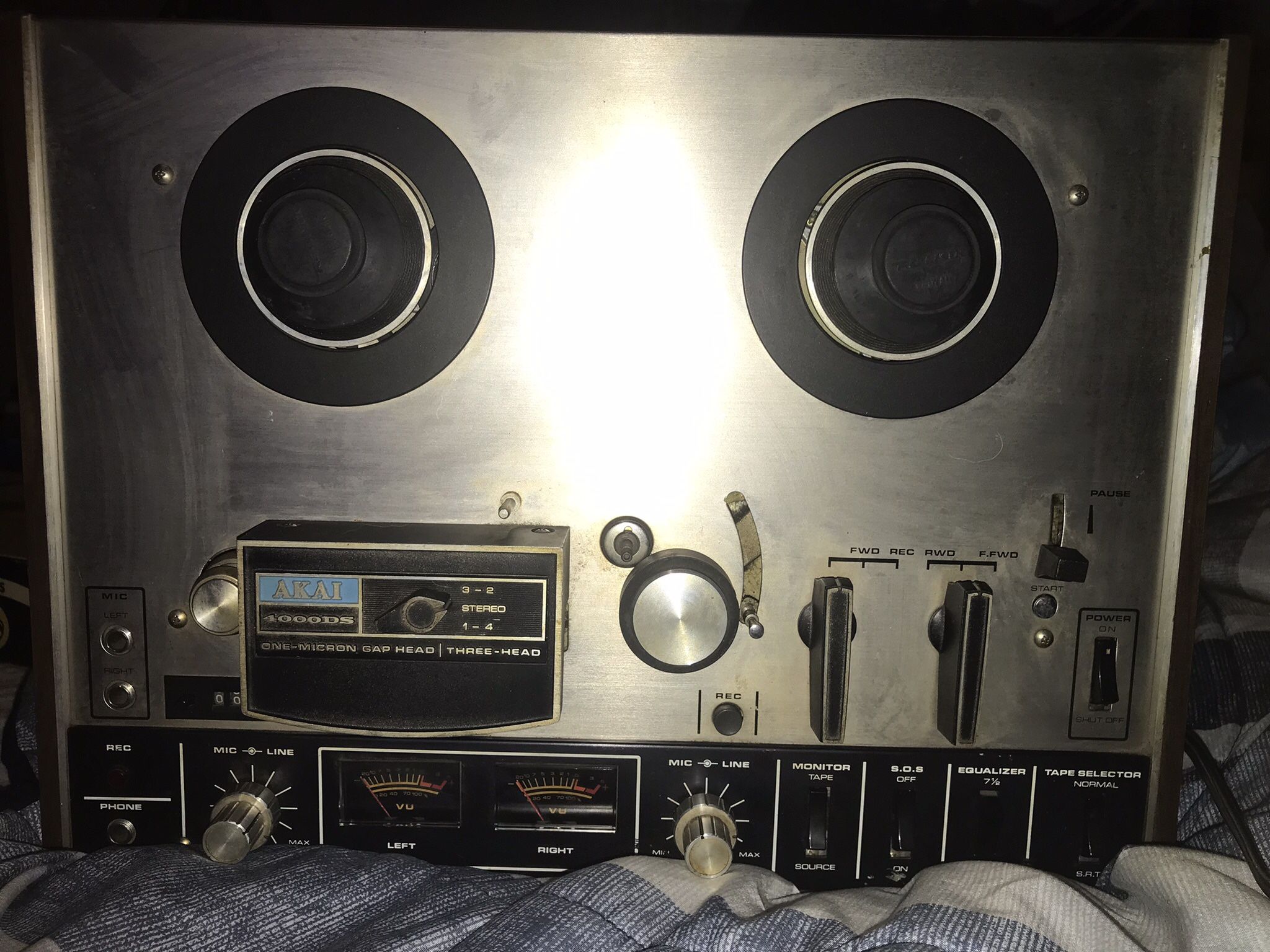 Big And small Reel To Reel Stereo Decks