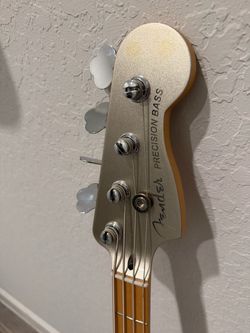 Fender 75th Diamond Anniversary Precision Bass MINT with Gig Case