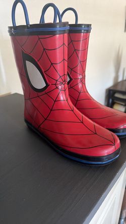 Spider man rain boots