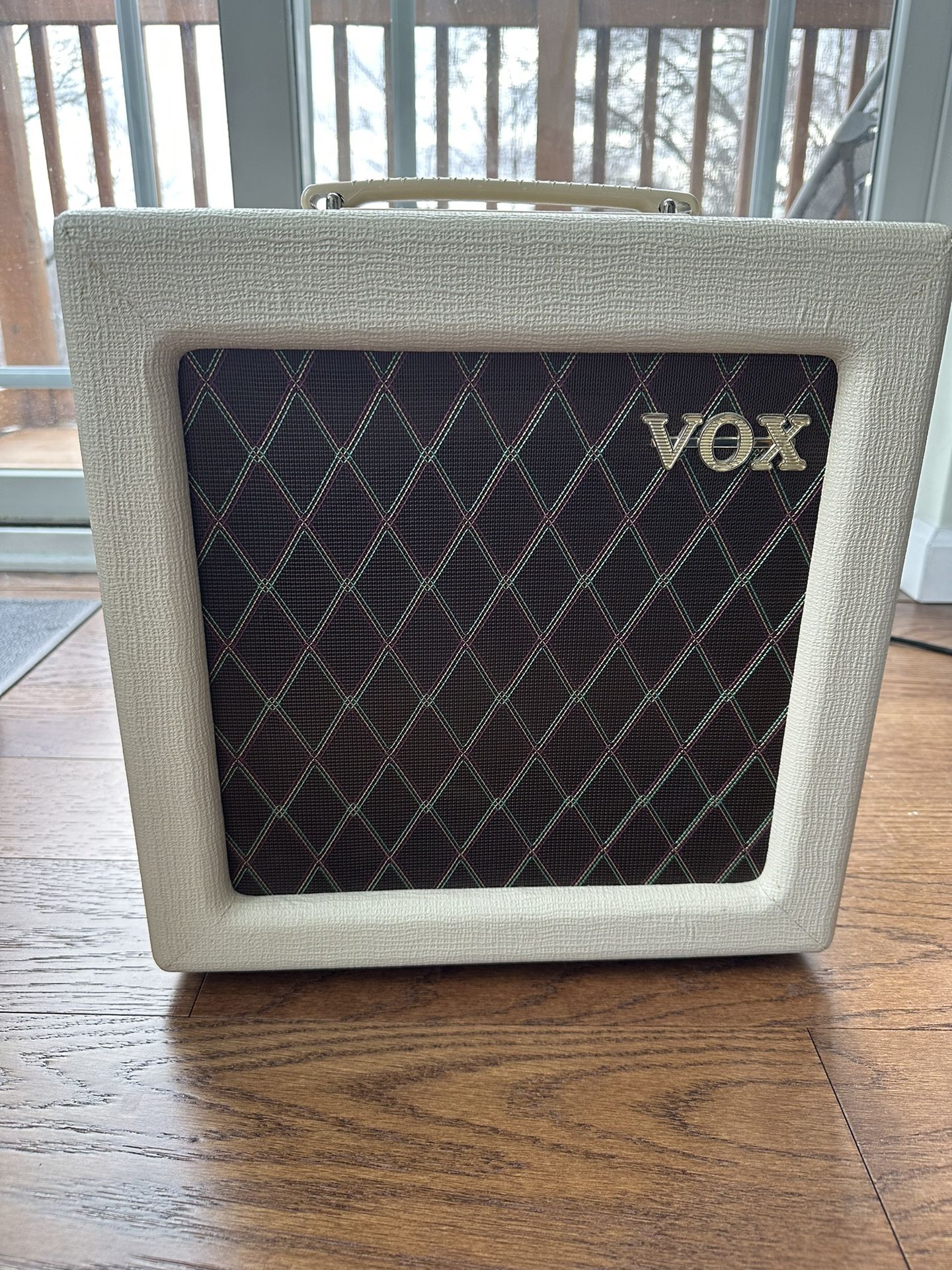 Vox AC4TV