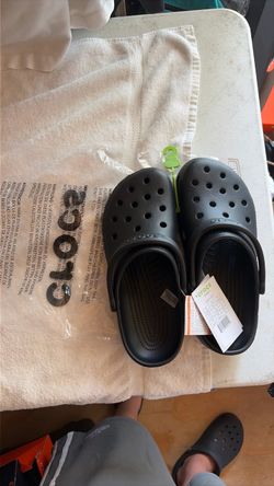 Black Crocs