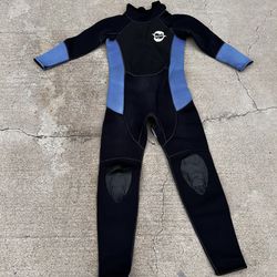 Youth Wetsuit Size 12
