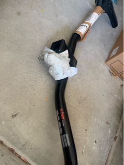 Tow Hitch Receiver w/ Bolts