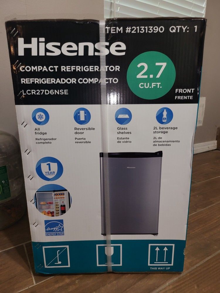 Hisense 2.7 Cu Ft Mini Fridge (Silver) Energy Star