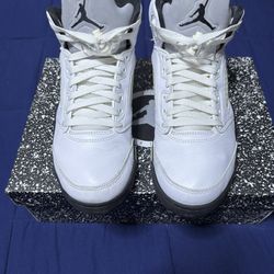 Jordan 5 Retro White Black 2024  Size 9.5