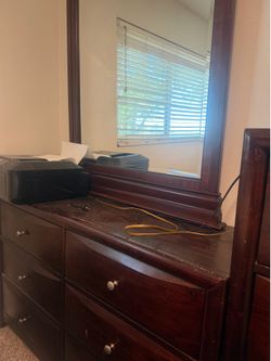Full size bedroom set