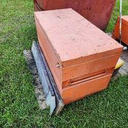 Large Tool Box With Lots Of Tools And Welding Machine 