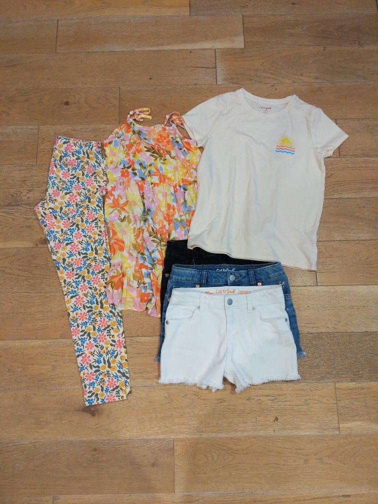 Girls Colorful Clothing Bundle Size Med & Large (ages 7-12)
