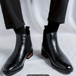Black Chesla Boots Size 10