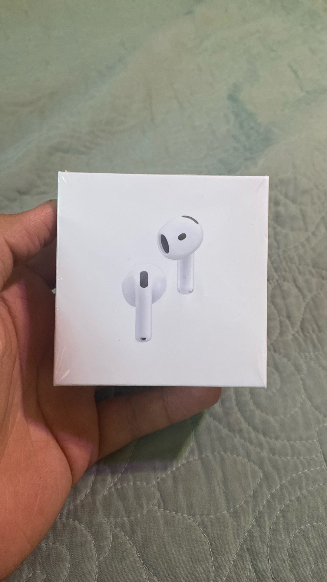 AirPods 4th Gen