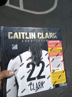 Caitlin Clark chronicles trading card set
