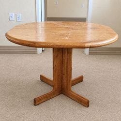 Oak Dinning Table