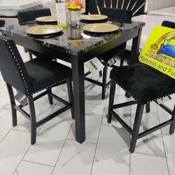 Dining table set new