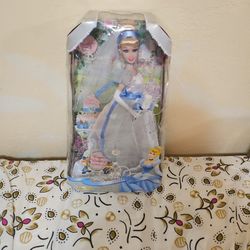 Disney Princess  Cinderella Royal Wedding Collection 