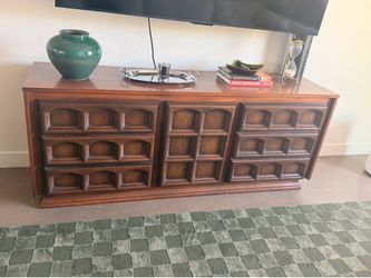 Vintage Mid-Century Walnut Credenza / TV Console