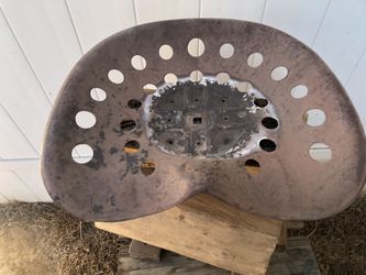 Tractor seat