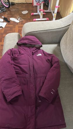 Girls North face coat