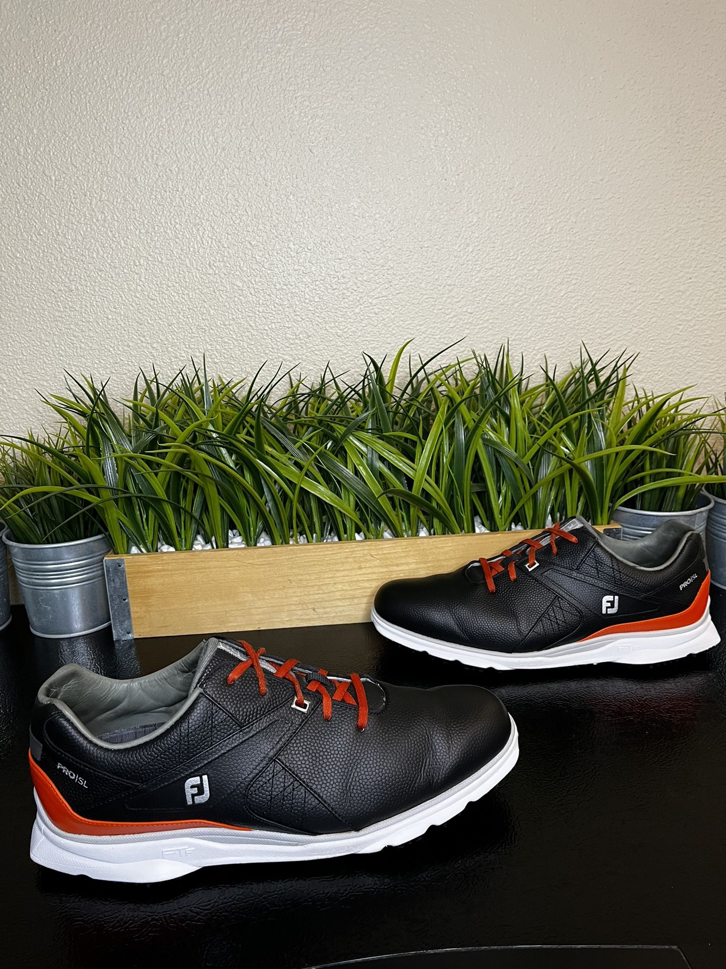 FootJoy Golf Cleats Black Orange