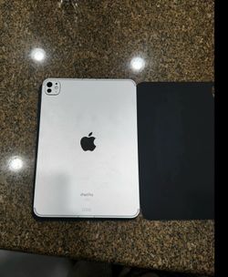 iPad Pro 11-inch (M4)