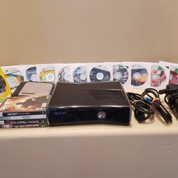 Xbox 360 & Games (250 GB Memory)