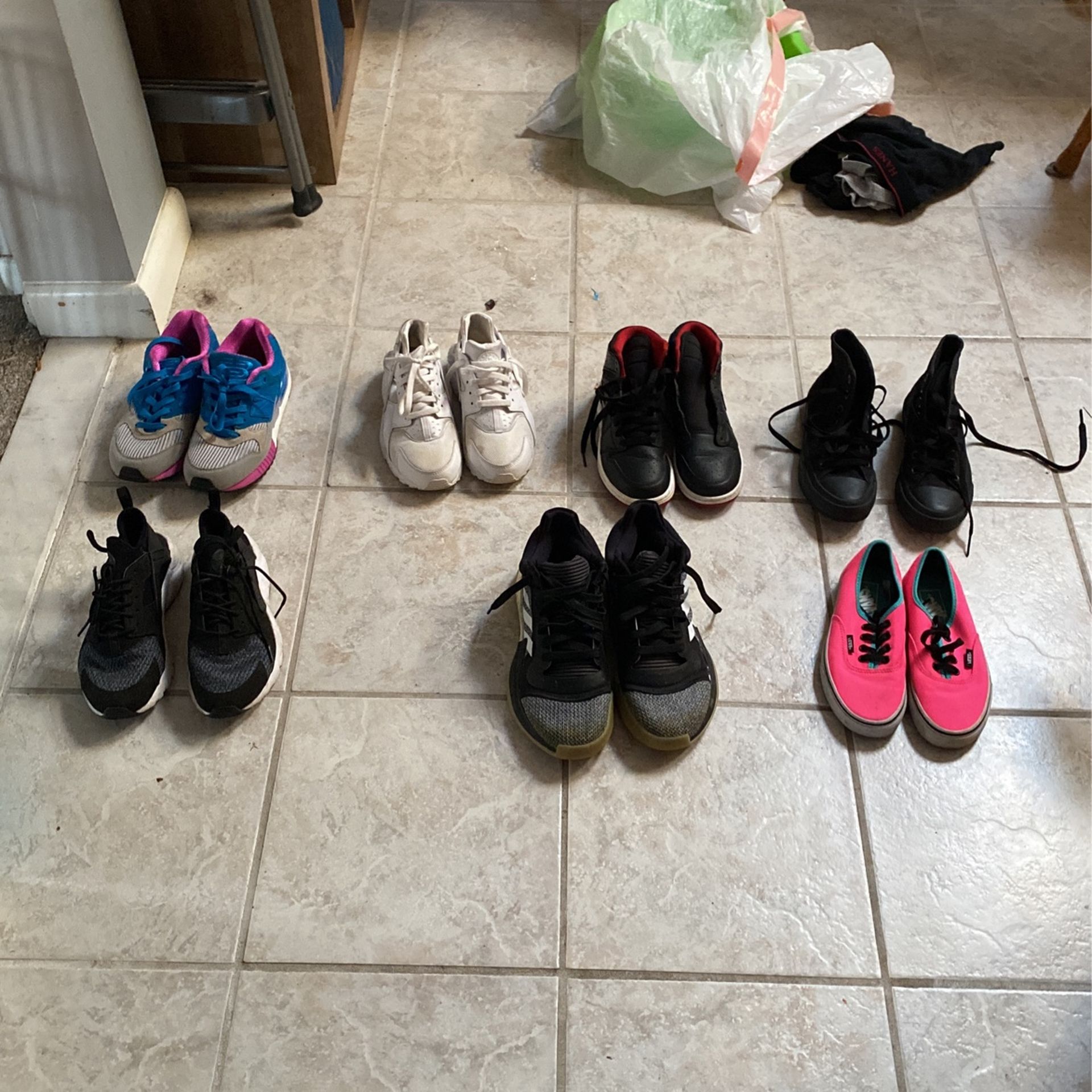 Youth And Women’s Shoes