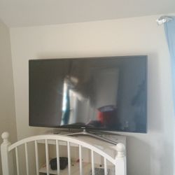 Samsung Flat Screen TV