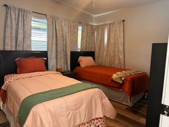 4 TWIN mattresses, 1 FULL mattress, and 2 Queens