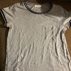 Gray Tshirt