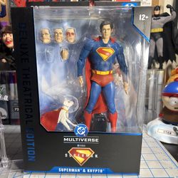 Mcfarlane Superman Deluxe Theatrical Edition