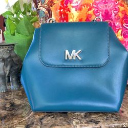 NWT: Teal Michael Kors purse