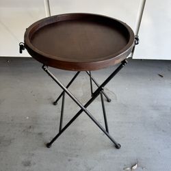 Set of 2 - Black round Large Wood End Tables