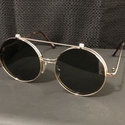 Flip Up Sunglasses/Eyeglasses