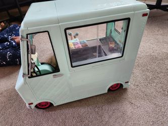 Doll Ice cream truck