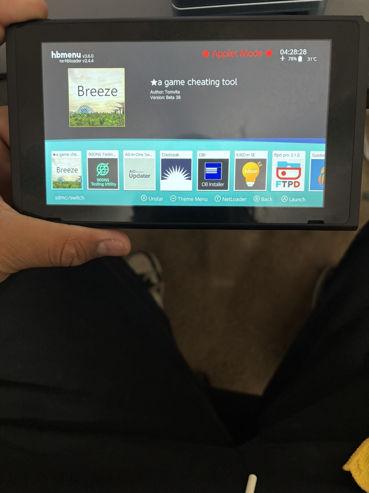 Nintendo Switch V2