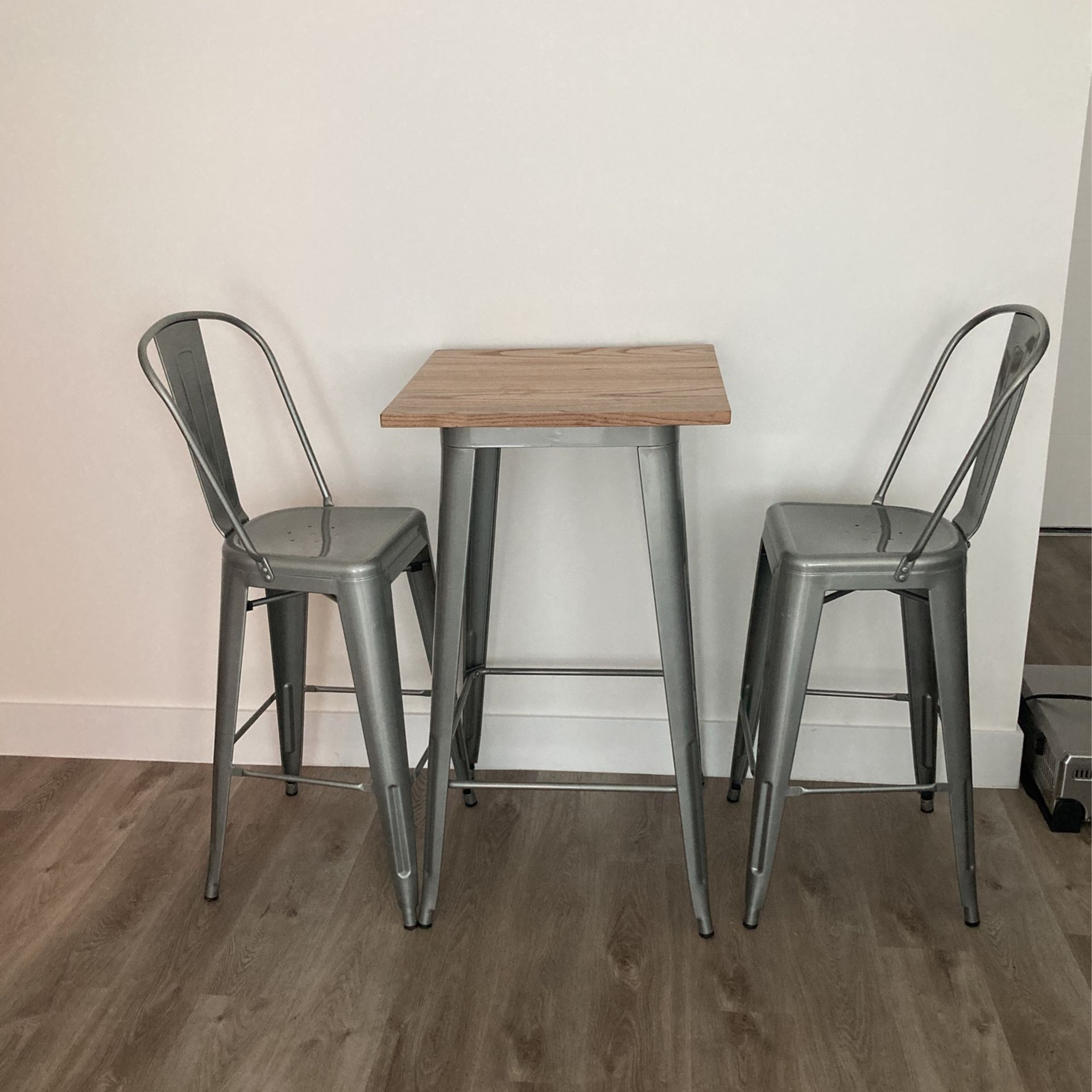Bar Table And Chairs
