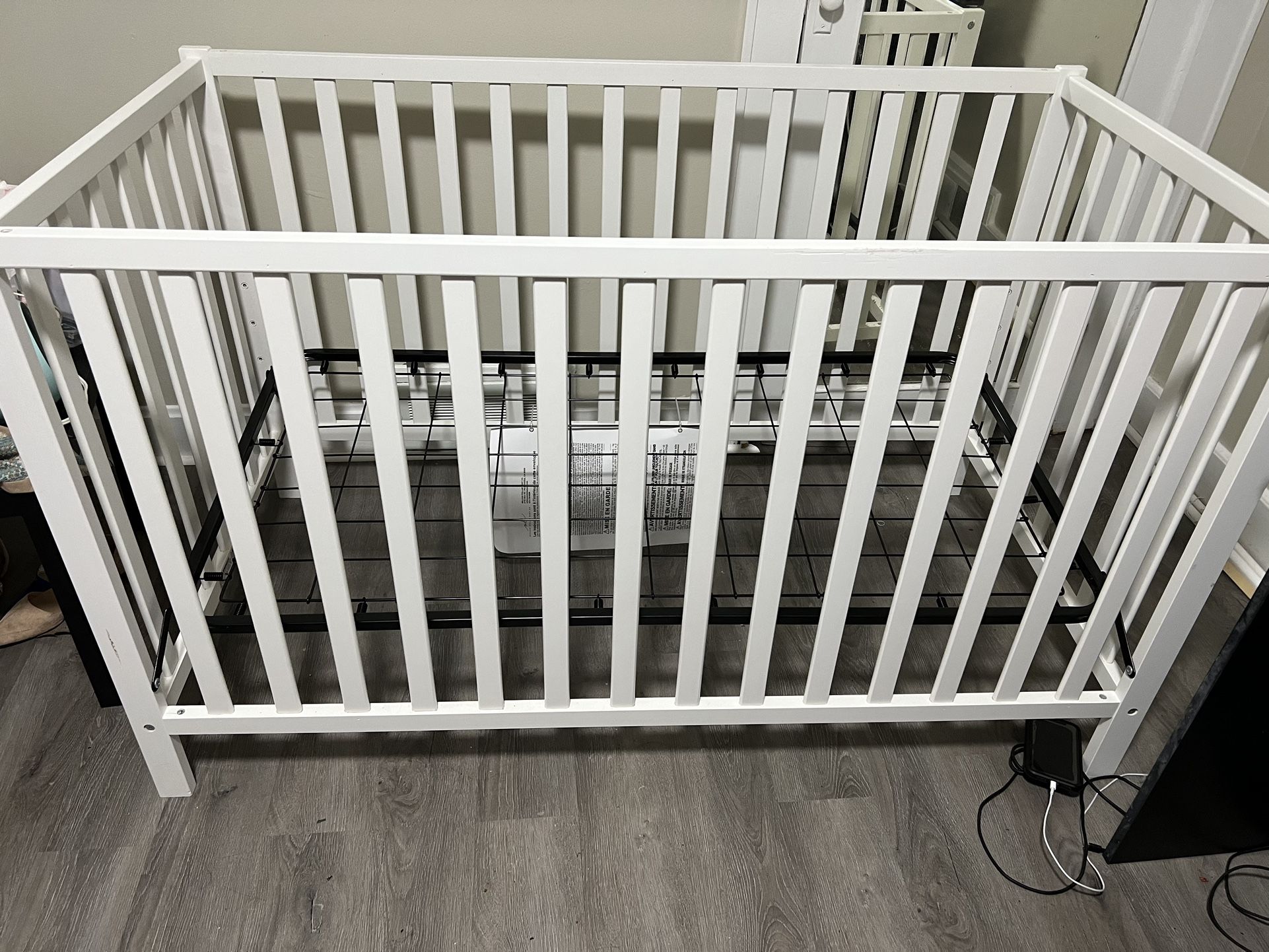brand new crib